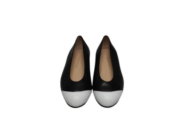 Stuart Weitzman Ballerinaskor i svart läder