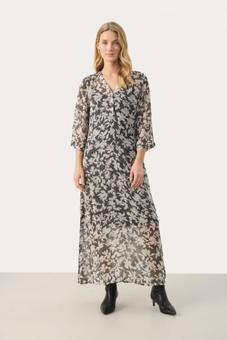 Dress Regular fit Black Stitch Leaf print