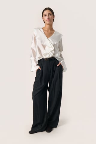 Blouse with long sleeve Loose fit Whisper White