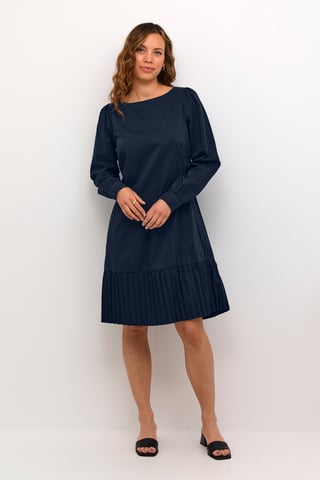 Dress Casual fit