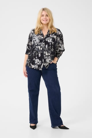 Long sleeved shirt Regular fit Black/White Painted Flower