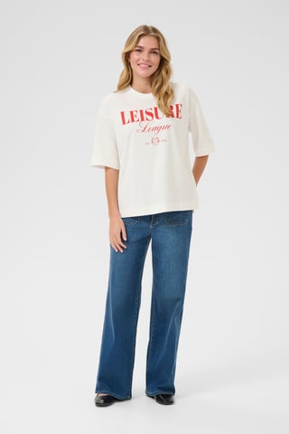 T-shirt Loose fit Chalk w. Fiery Red