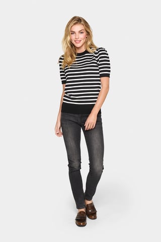 Knitted pullover Regular fit