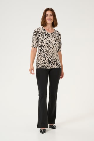 Knitted pullover Regular fit