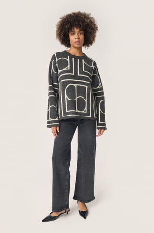 Knitted pullover Regular fit