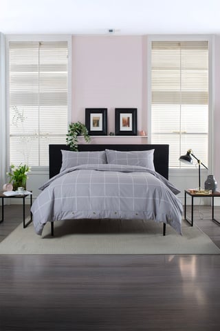 Crossley Heath Duvet Set – 100% Cotton with Piped Cuffs & Button Detail