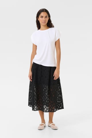 KBAnnie Top Feminine Silhouette