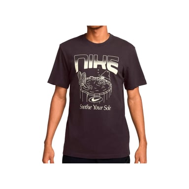 U NSW TEE M90 OC FB GFX BRNDRD