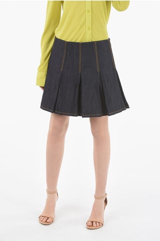 Denim Pleated Designed Mini Skirt with Side Zipped Closure in Blue