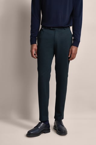Bugatti Herren Chino mit modernem Schnitt