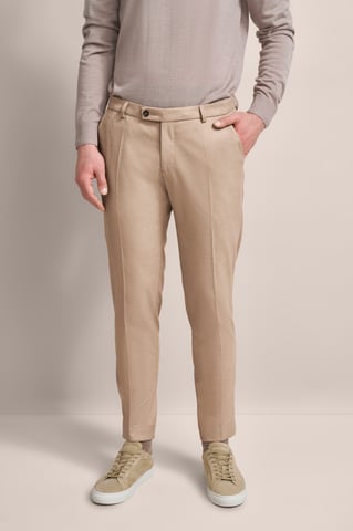 Bugatti Herren Freizeithose mit moderner Form