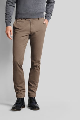 Bugatti Herren Chinohose in leichter Used-Optik