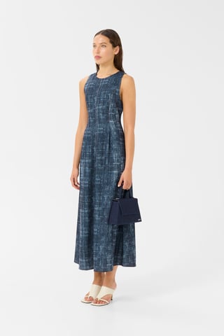 GZdemia P long dress Dress Shaped fit