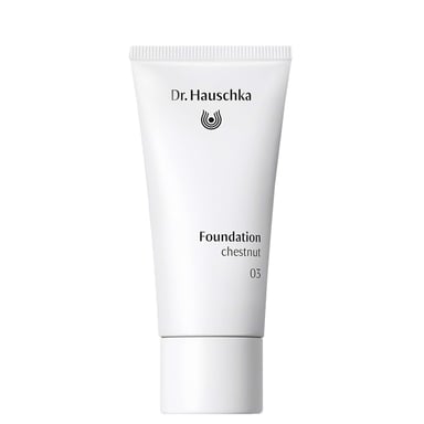 Dr. Hauschka Foundation 03 Chestnut - 30ml Organic Makeup