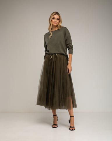 Tulle skirt with multiple layers and A-line cut