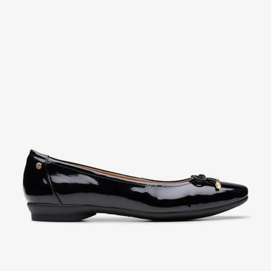 Candra Light Black Patent Shoes