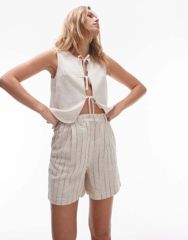 Topshop – Ecru shorts för pojkar med sömmar