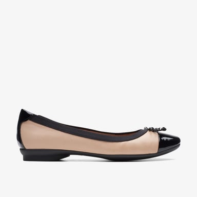 Candra Glow Praline Leather Shoes