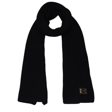Ribbed Knit Scarf