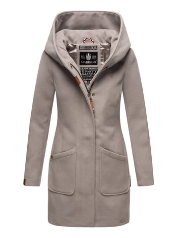 Marikoo women’s winter coat with hood and fitted silhouette