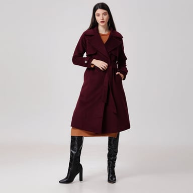 Shoulder flaps woolen coat