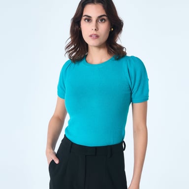 Short sleeves round neckline knit top