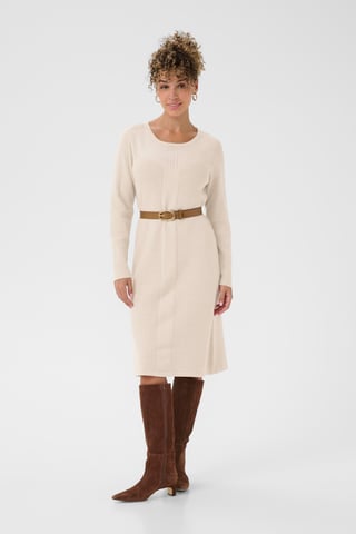 CRDela Dress Dress Shaped fit