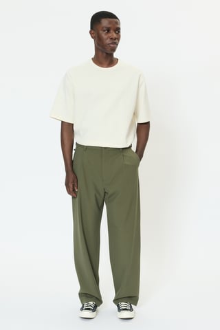 MAChino Pleat Pants Casual pants Loose fit