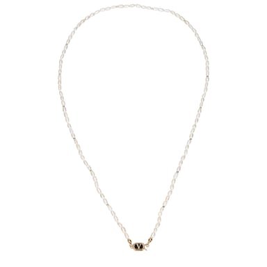 White Metal Necklace
