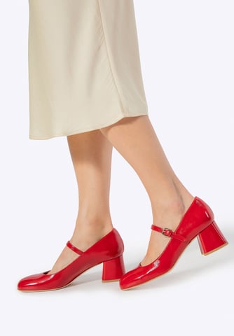 Wittchen Women's red leather pumps with strap