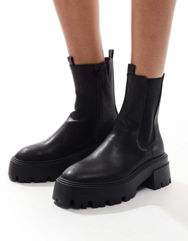 schuh Addilyn chunky ankle boots in black