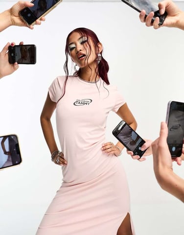 COLLUSION X TAMMY midaxi t-shirt dress in pink
