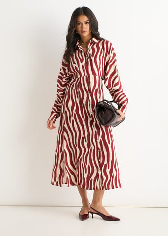 Bordeauxrode shirtjurk met zebraprint en vleermuismouwen