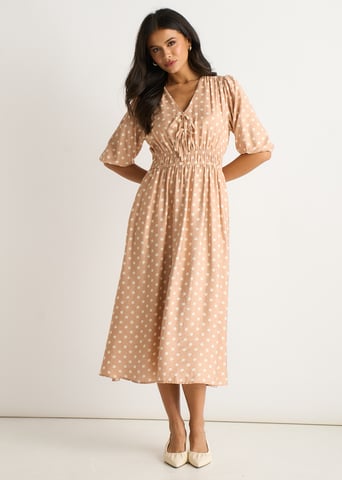 Midi-jurk met gerimpelde taille en havermoutkleurige stippenprint