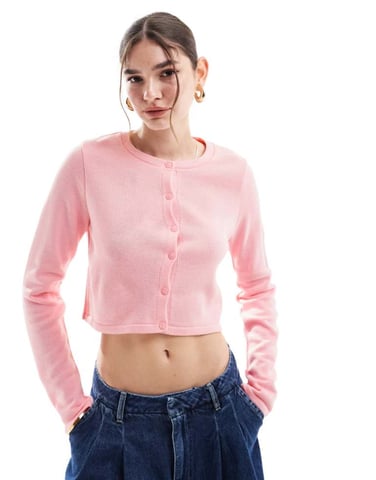 ASOS DESIGN stickad rundhalsad kort cardigan i rosa