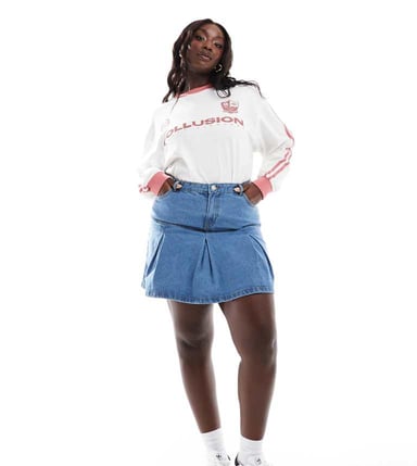 In The Style Plus pleated denim mini skirt in blue
