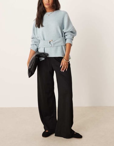 AWAR pleated front vida byxor i svart