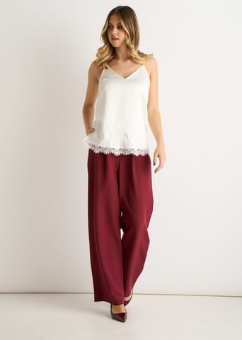 Vit spetsdekorerad satin-camisol