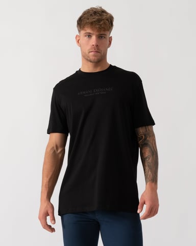T-Shirt in Black