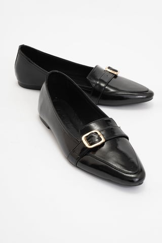 Zarina Pointed Toe Leather Flats Women