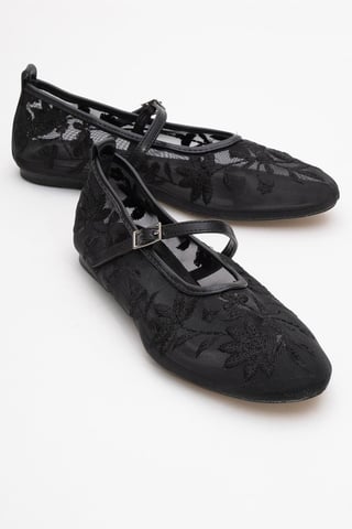 Juny Mesh Floral Embroidery Ballet Flat