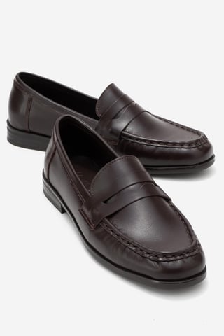 Valia Leather Loafer Women