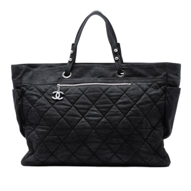 Begagnad XL Kviltad Belagd Canvas Paris Biarritz Tote