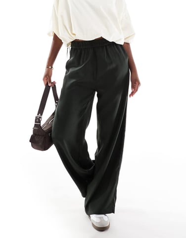 ONLY wide leg pull on trousers in khaki