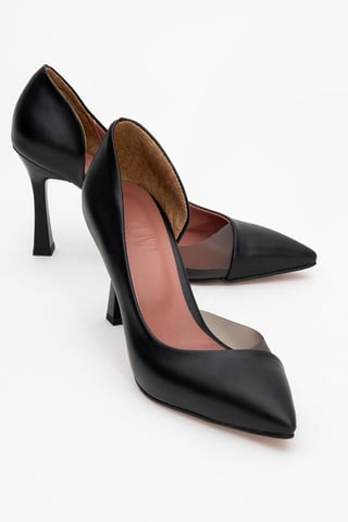 Ursula Pointed Toe Pump (Women)