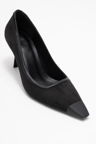 Rona Pointed Toe Pump (Women)