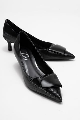 Briana Buckle Pointed Toe Pump (Women)