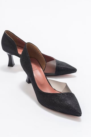 Vera Pointed Toe Pump (Women)
