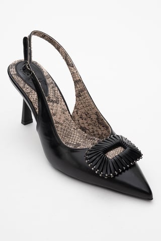 Spera Buckled Pointed Toe Pump (Women)