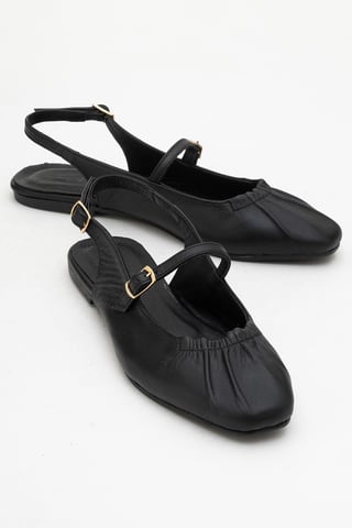 Britney Leather Closed-Toe Sandal